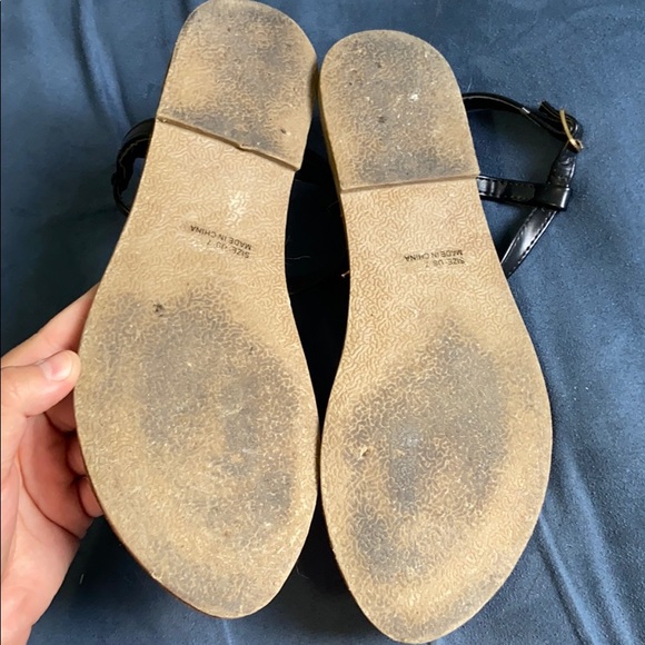 🥿T-Strap Sandals - Picture 3 of 3